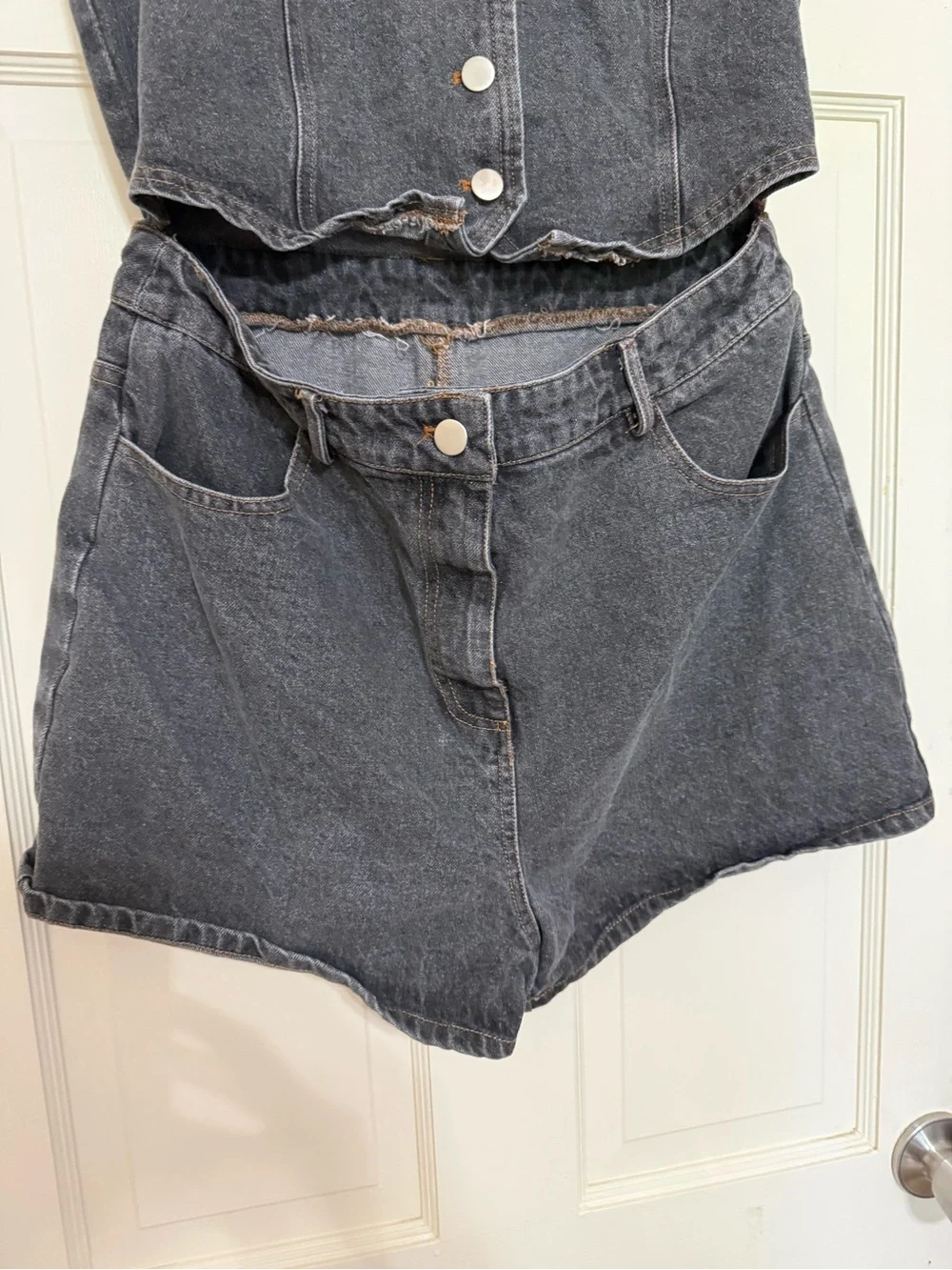 Le Lis Black Denim Romper - L - Picture 2 of 5
